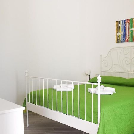 Bed & Breakfast Domus Pepe Scalea Εξωτερικό φωτογραφία
