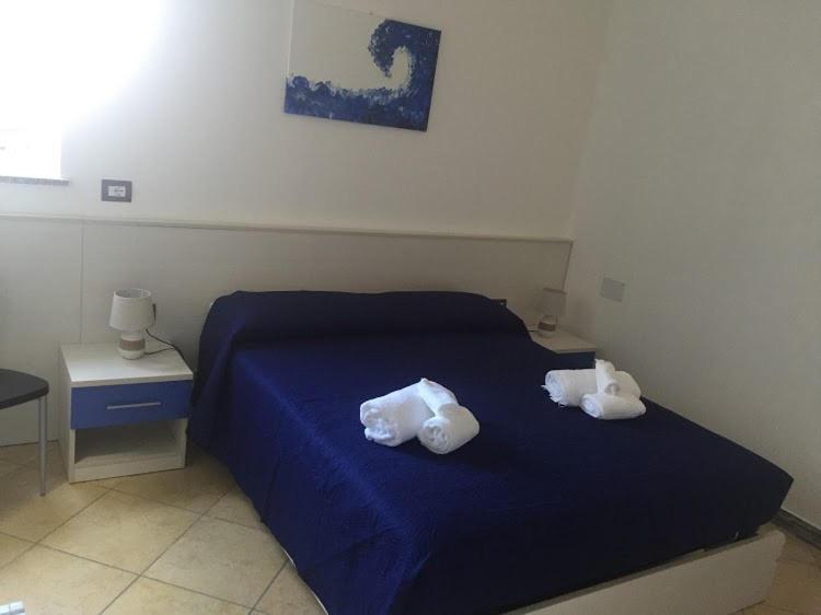 Bed & Breakfast Domus Pepe Scalea Εξωτερικό φωτογραφία