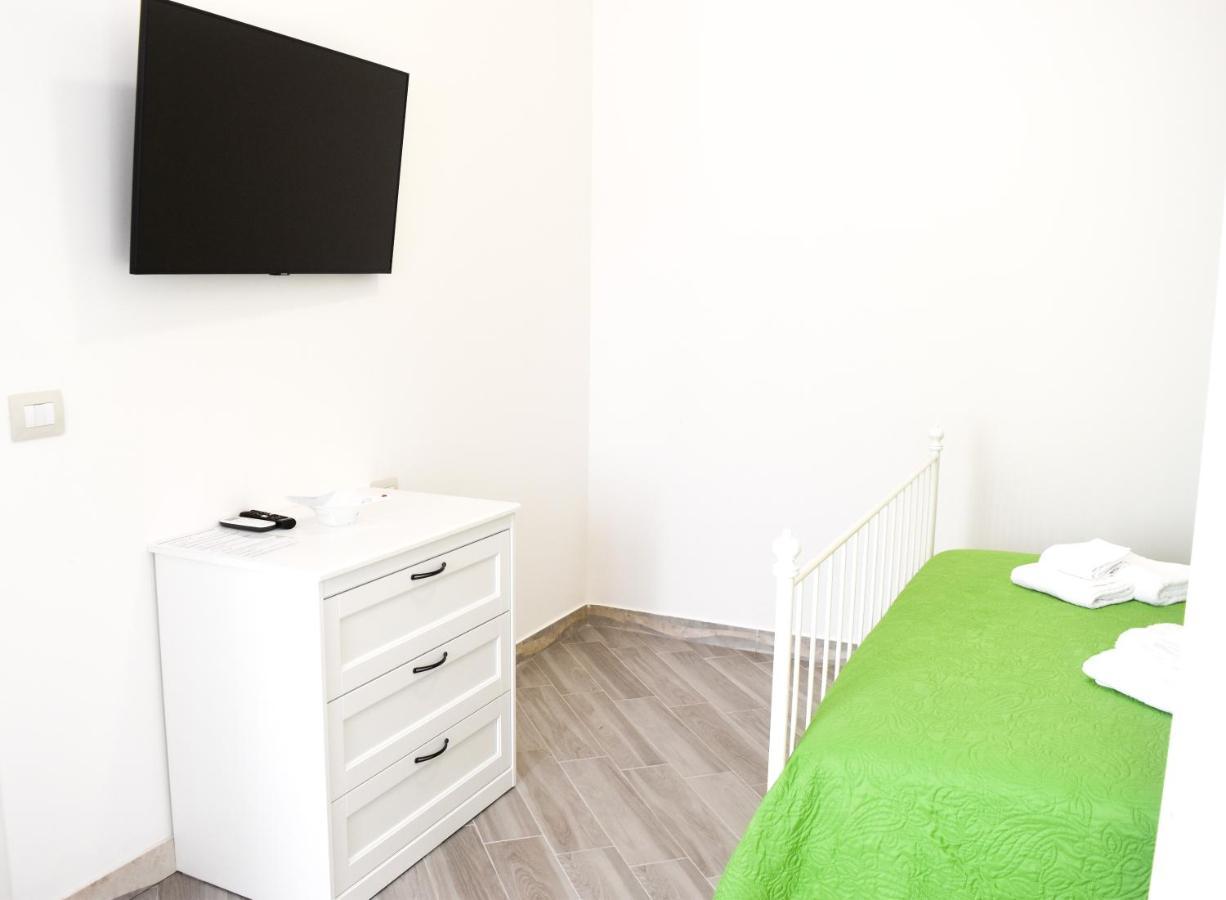 Bed & Breakfast Domus Pepe Scalea Εξωτερικό φωτογραφία