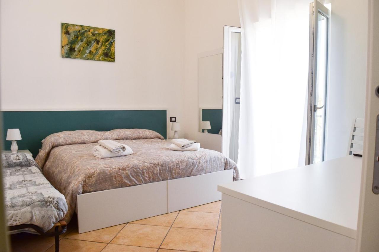 Bed & Breakfast Domus Pepe Scalea Εξωτερικό φωτογραφία